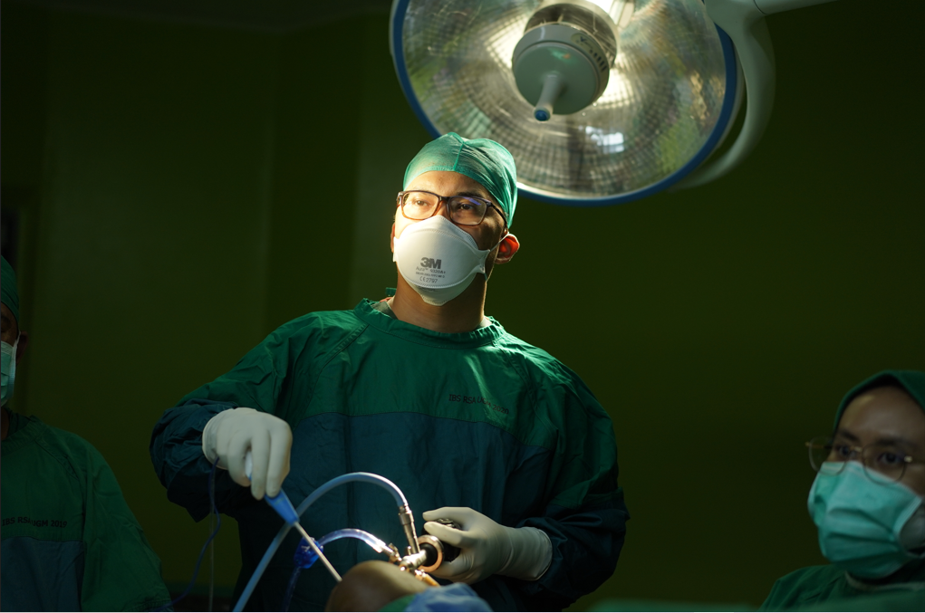 Dokter Spesialis Lutut Jogja Terbaik – dr. Luthfi Hidayat, Sp. OT (K)