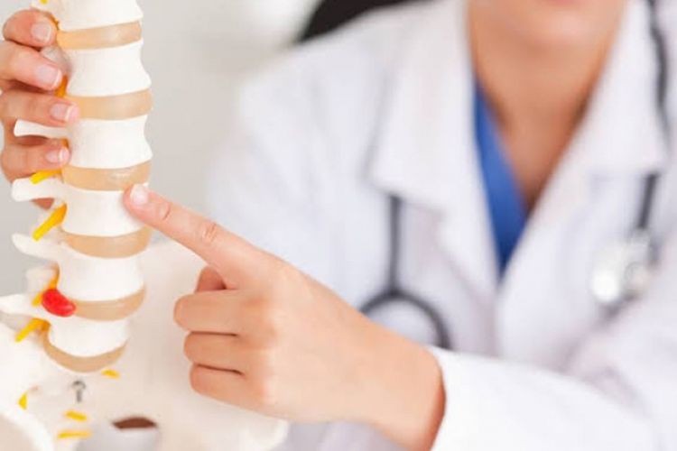 Hal yang Harus Dihindari Ketika Mengalami Osteoporosis